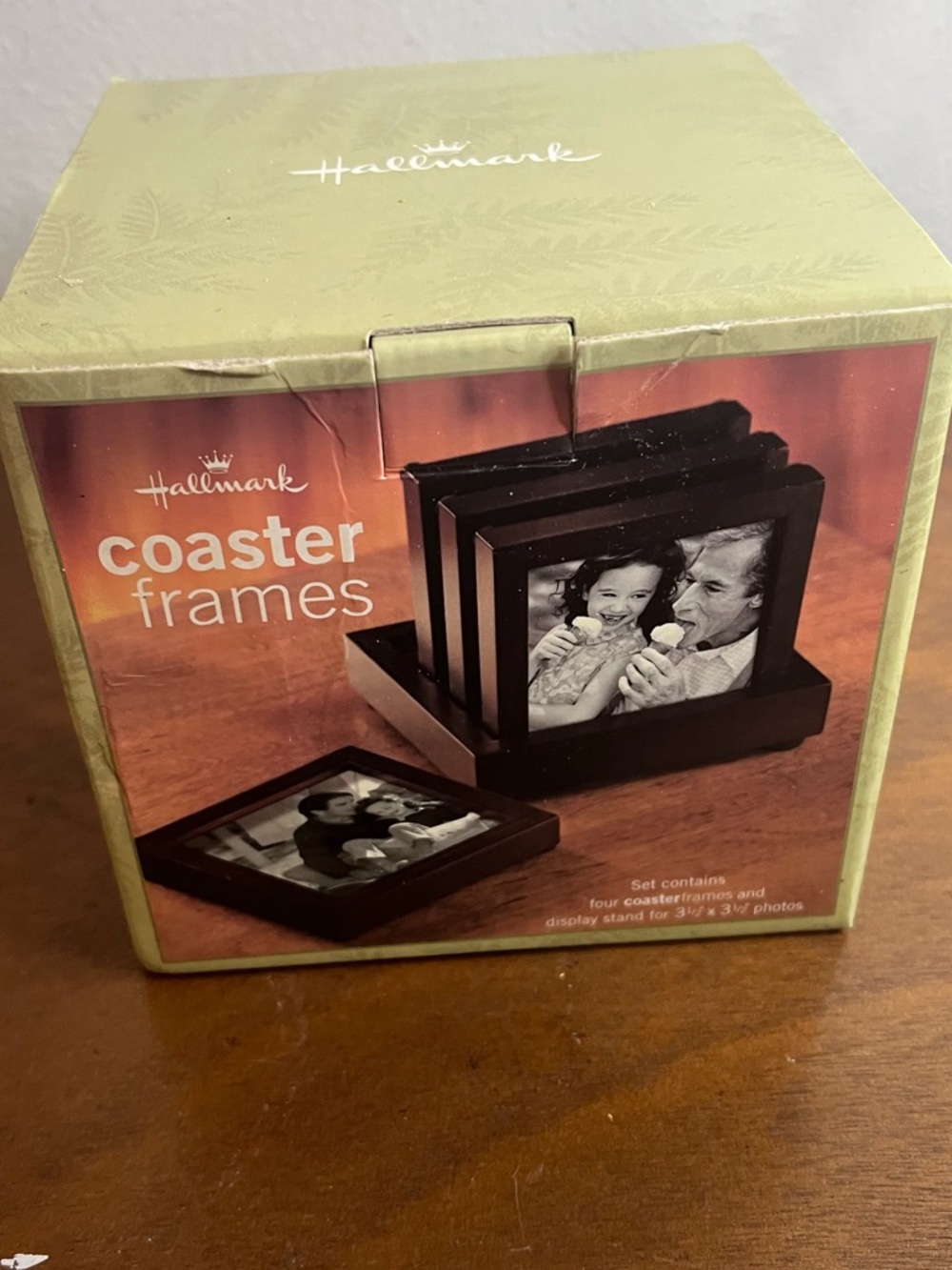 Like‎ New Vintage Hallmark Black Coaster Picture Frames Set Four Square Holders